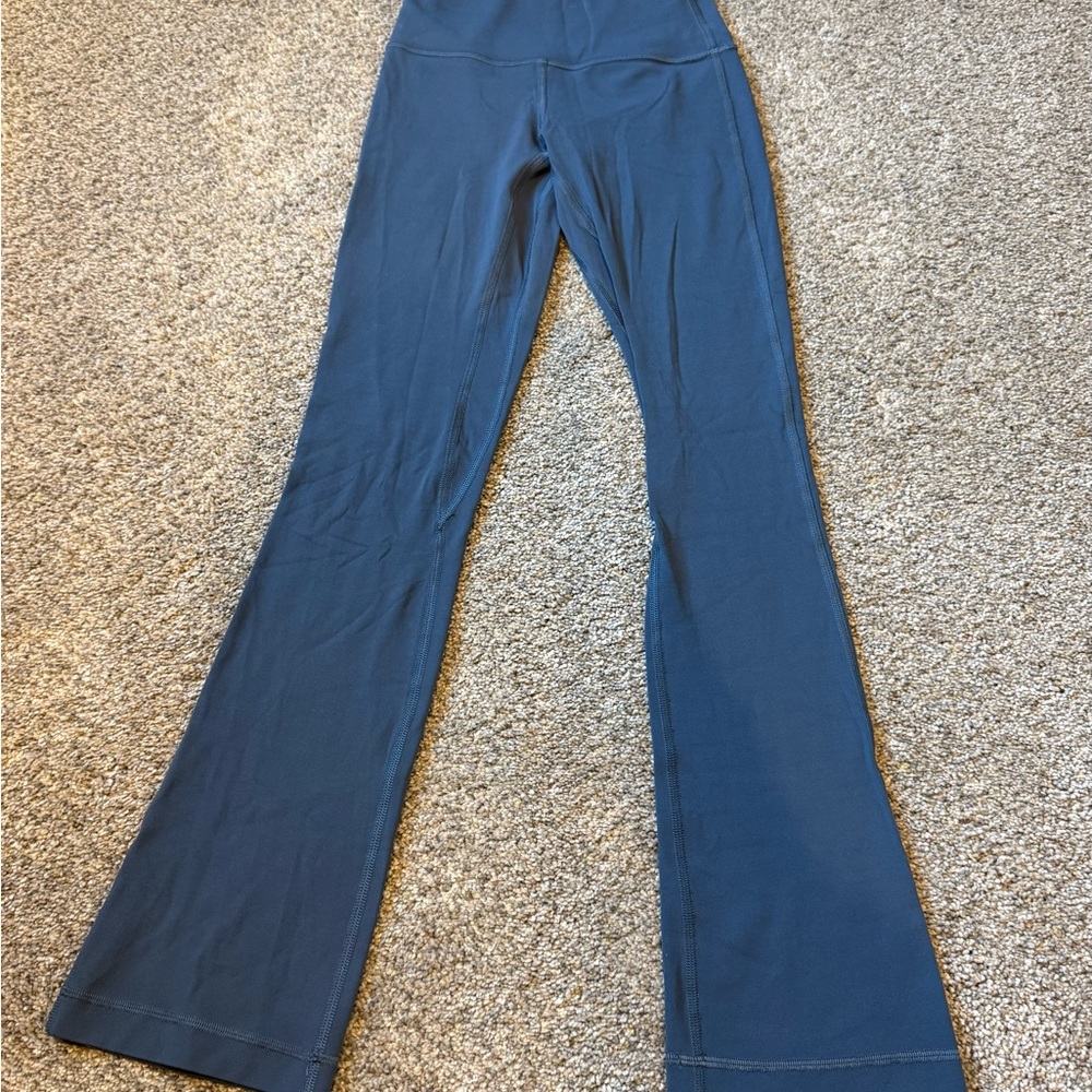 Lululemon Align HR Mini Flare Leggings- Short